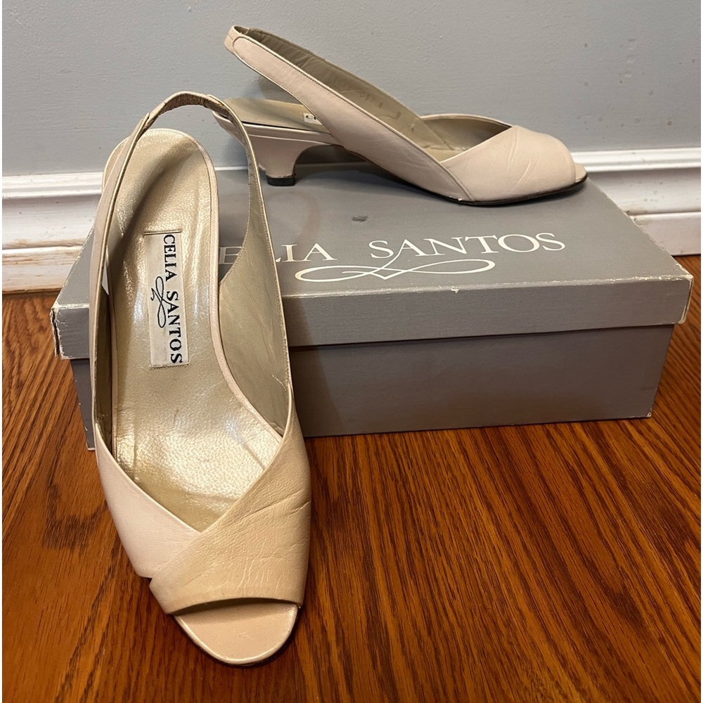 Celia Santos Womans Sling Back Shoes!